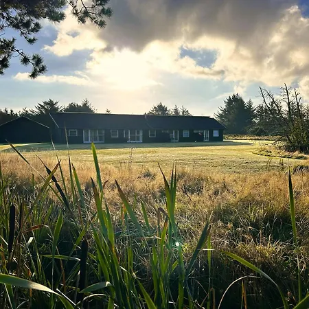 With Golf Course Right Outside Apartmán Pandrup