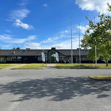 With Golf Course Right Outside Pandrup